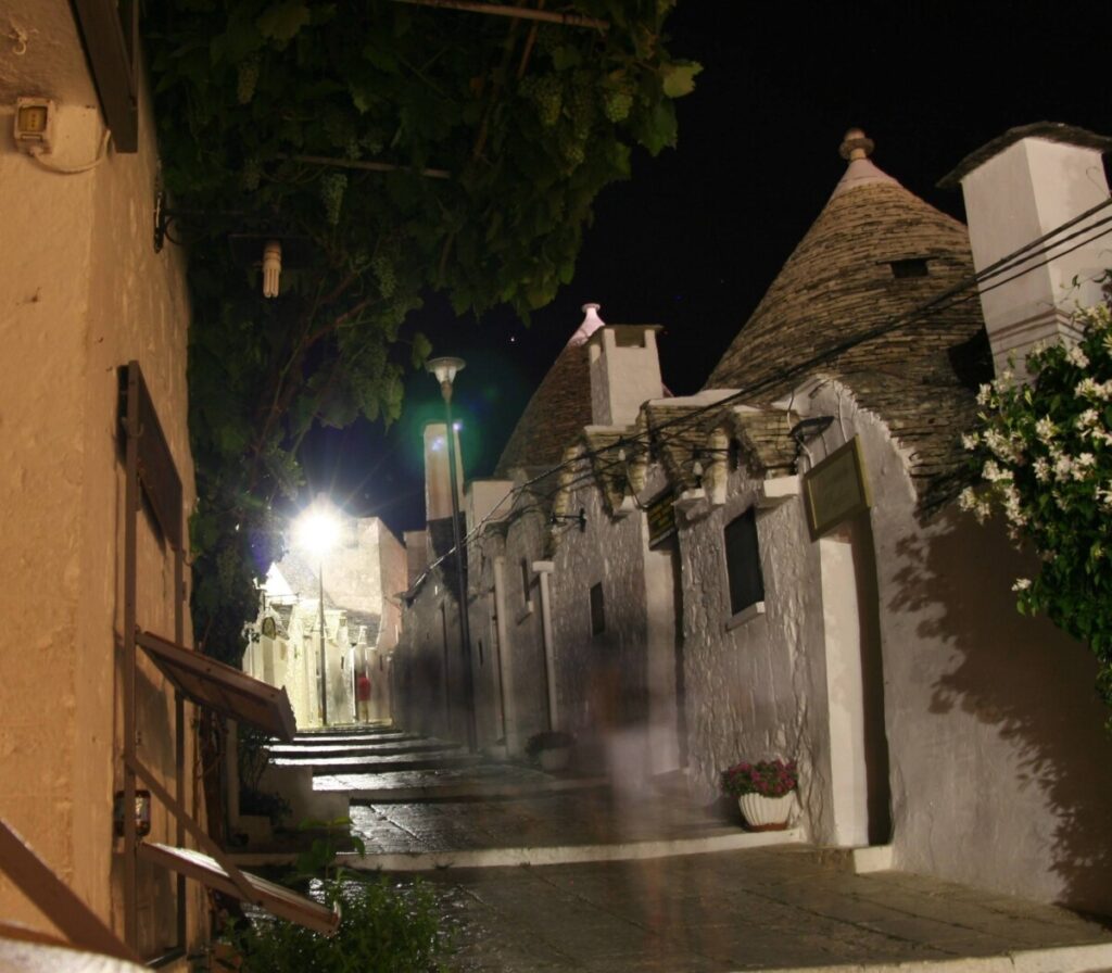 Alberobello by night