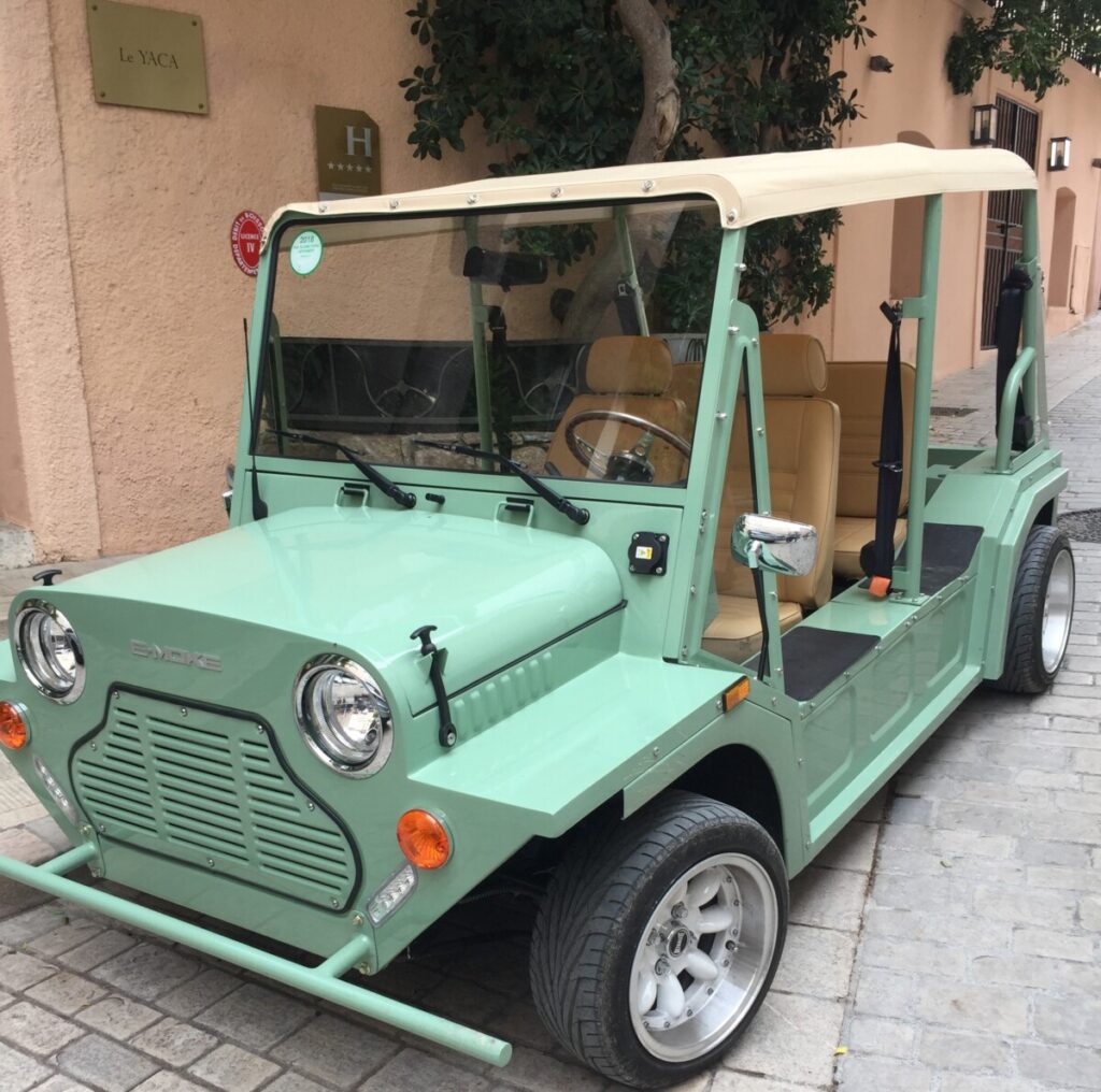 Cool car in Saint Tropez