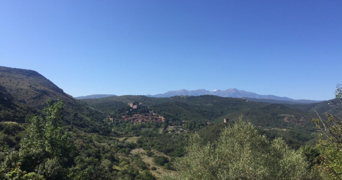 Pyreneene og Castelnou