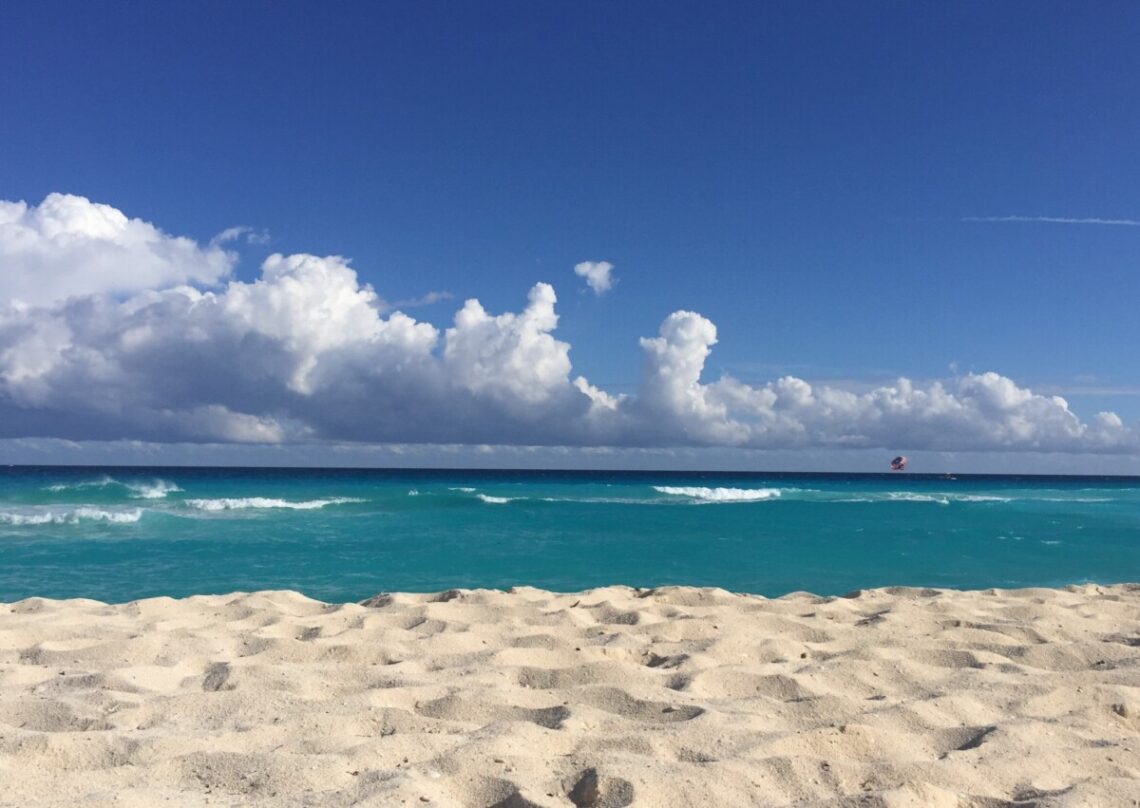 Stranden i Cancun i Mexico