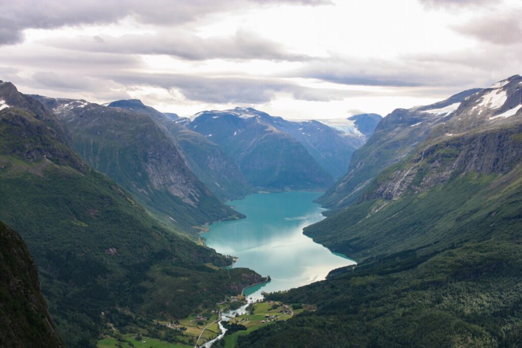 Utsikt fra Loen Skylift