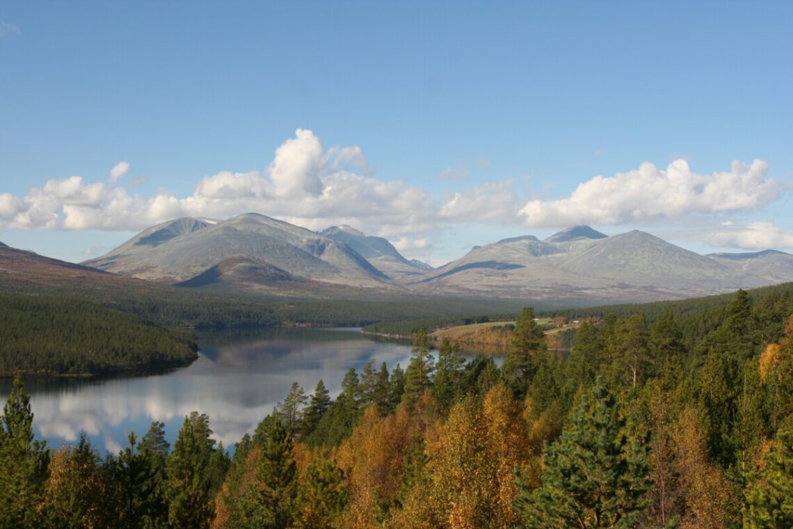 Rondane og Atnasjøen