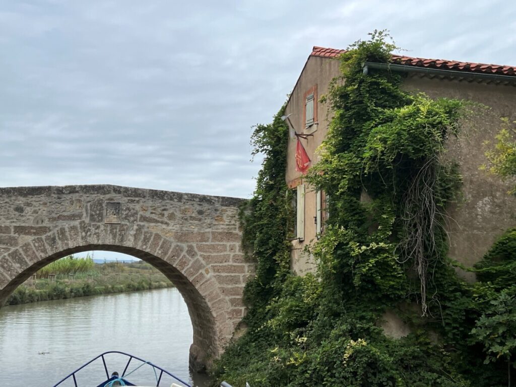 Bridge and the house of a canal guardian