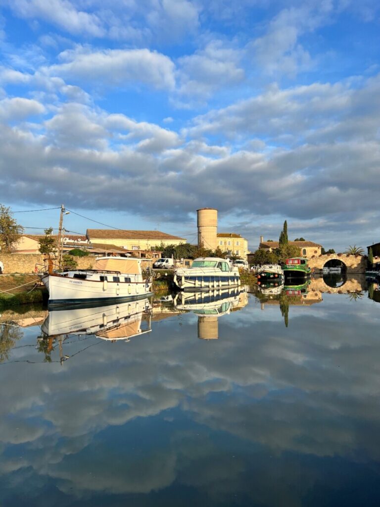 Beautiful reflections in the canal in Le Somail