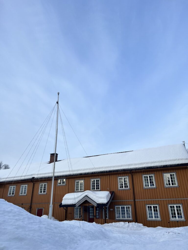 Søstrene Storaas hotell