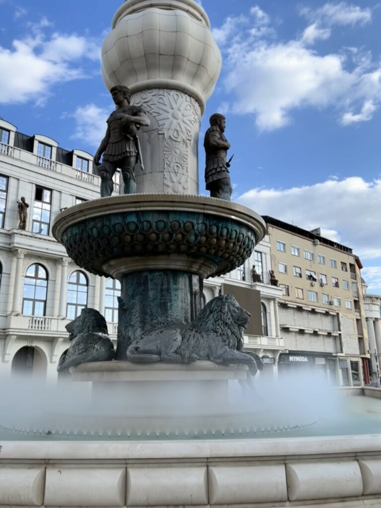 Nærbilde av en fontene