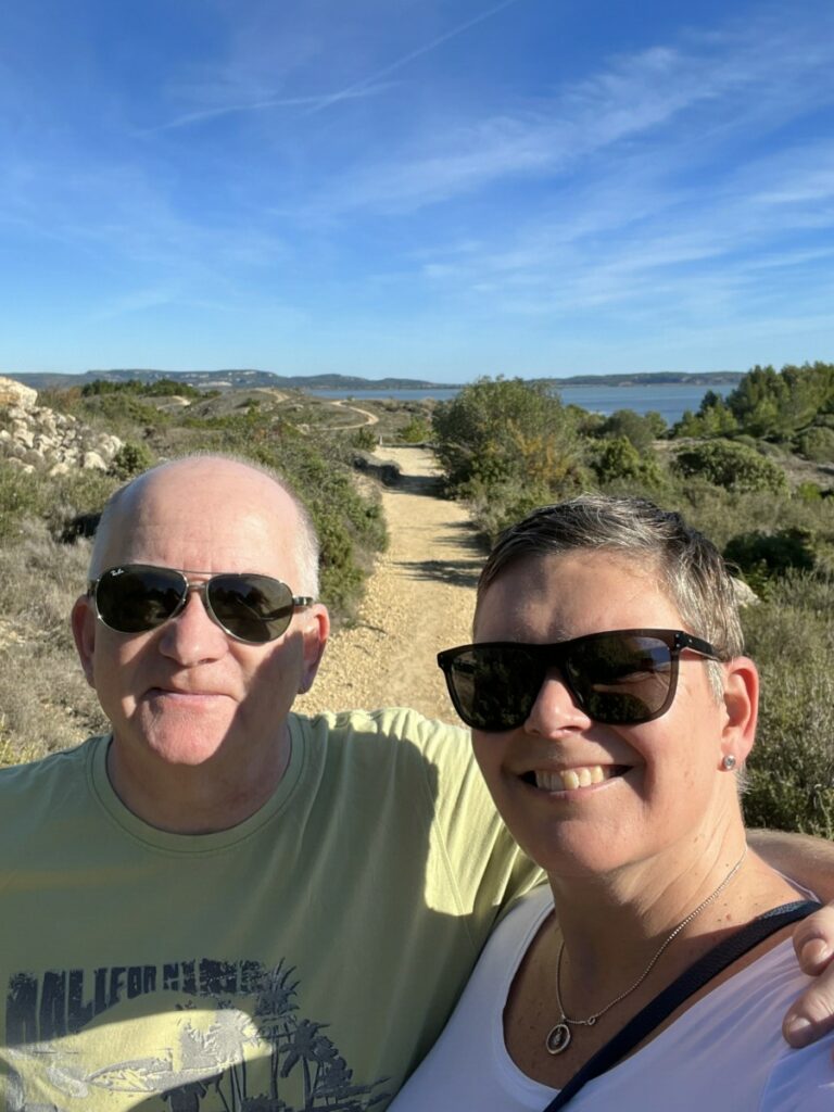 Lars og Catrine på tur i Peyriac