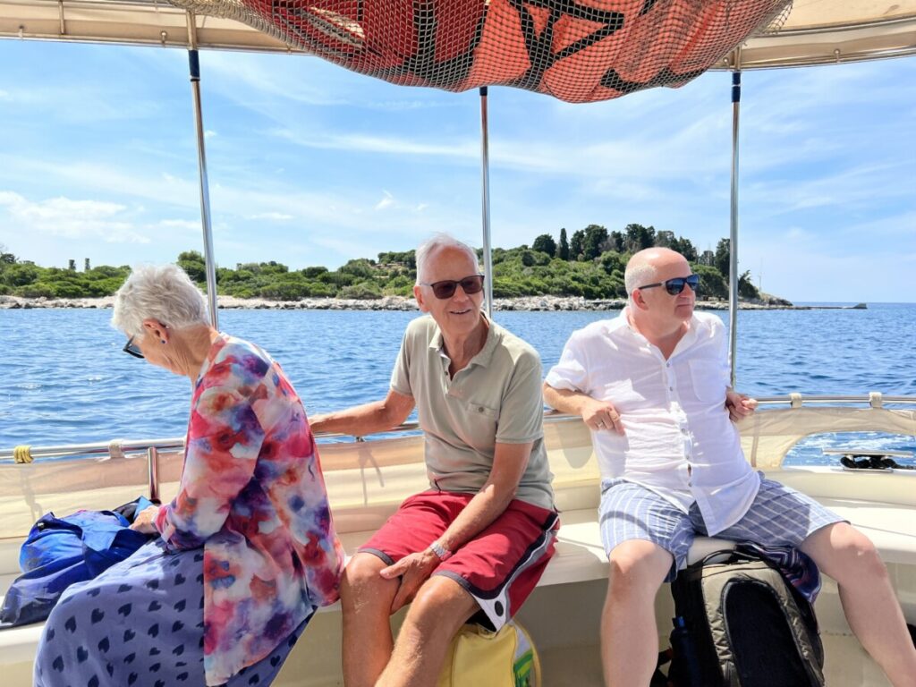 Mamma, Pappa og Lars på båttur i Fazana, Kroatia